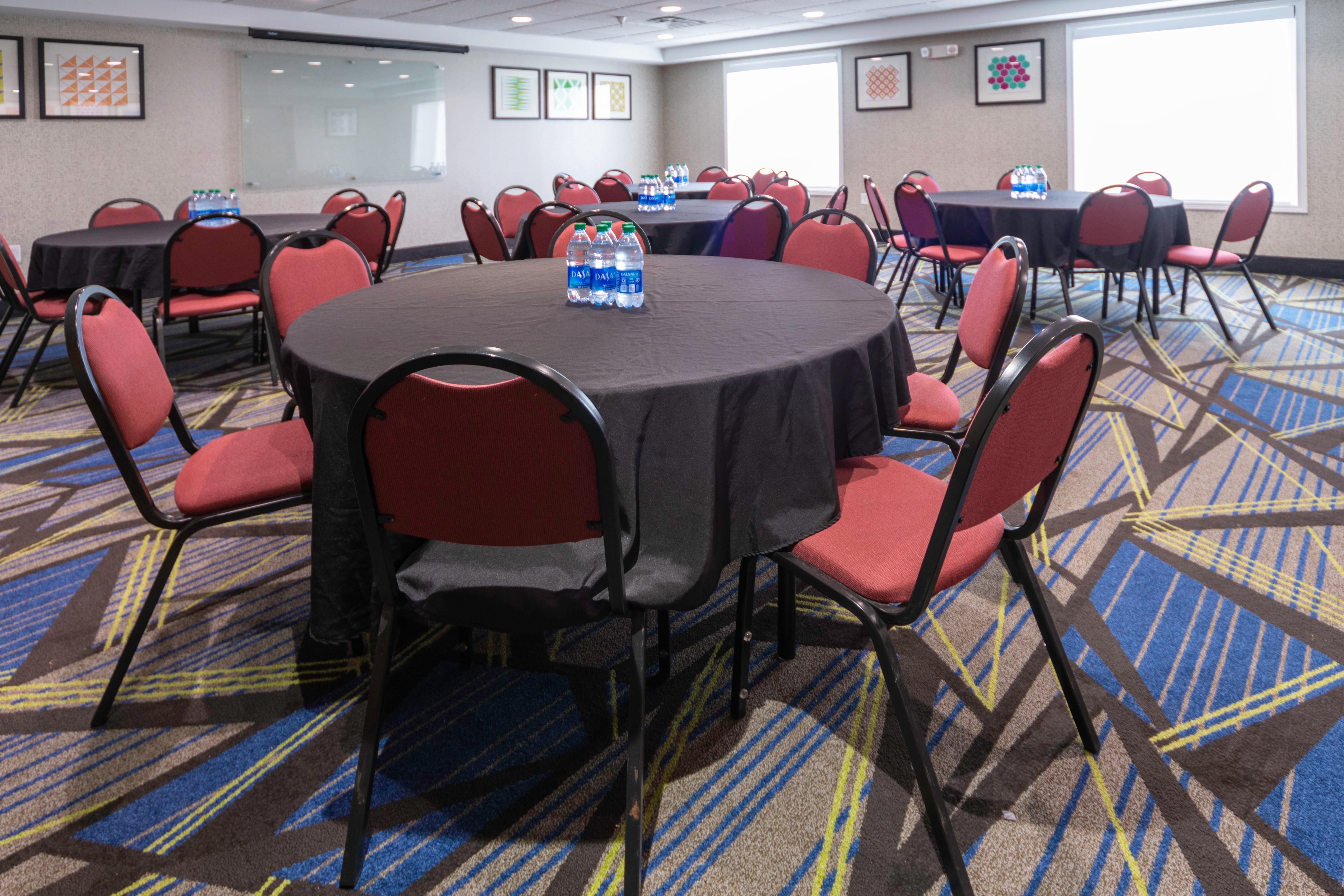 Holiday Inn Express Rochelle By Ihg Экстерьер фото