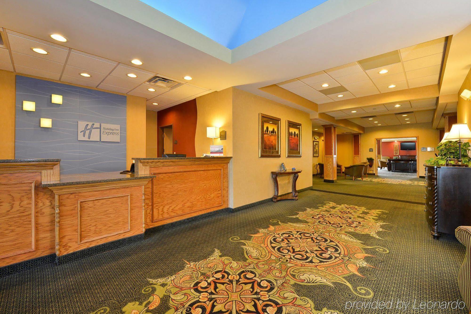 Holiday Inn Express Rochelle By Ihg Экстерьер фото